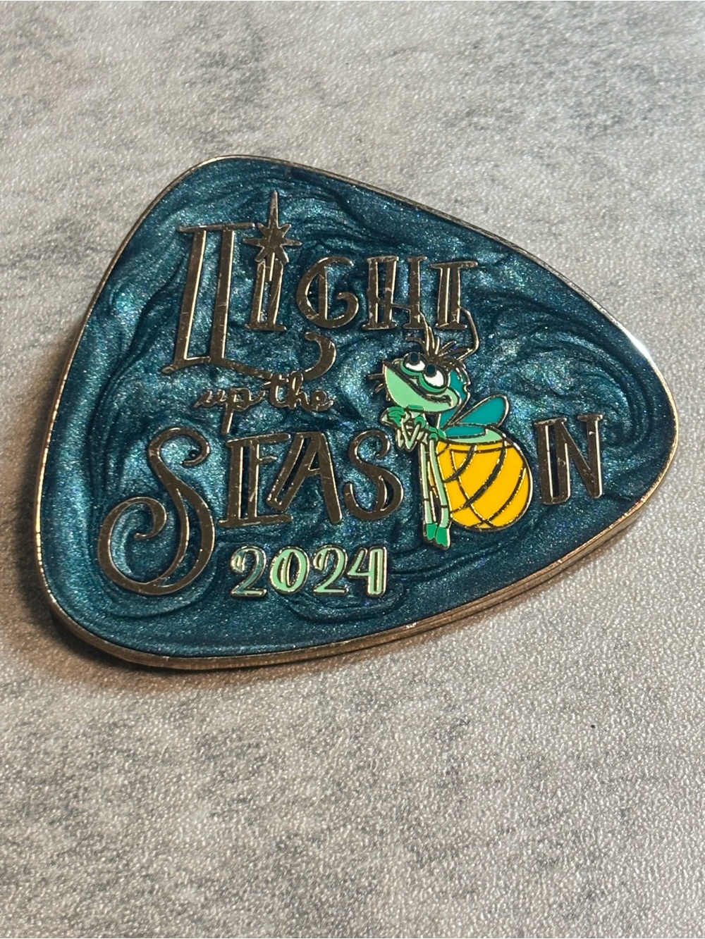 2024 Disneyland Cast Member Exclusive Light Up the Season Princess Frog Ray Pin